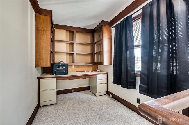 Building Photo - 98 Trieste St