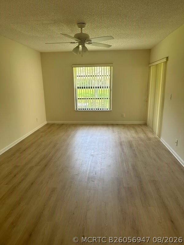Building Photo - 406 Buttonwood Pl