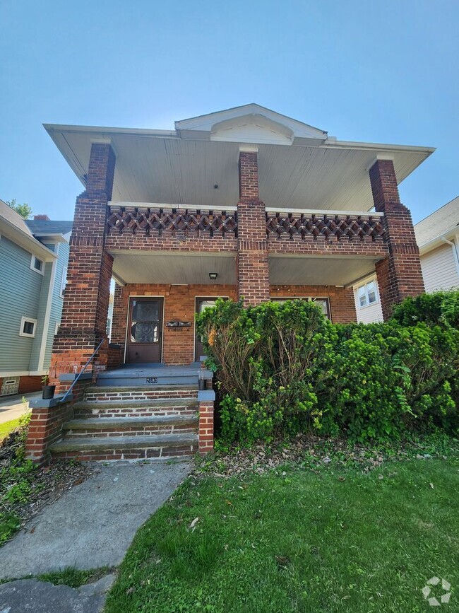 Building Photo - 128th,E.2680