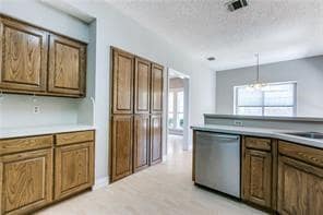 Building Photo - 544 Lake Forest Dr