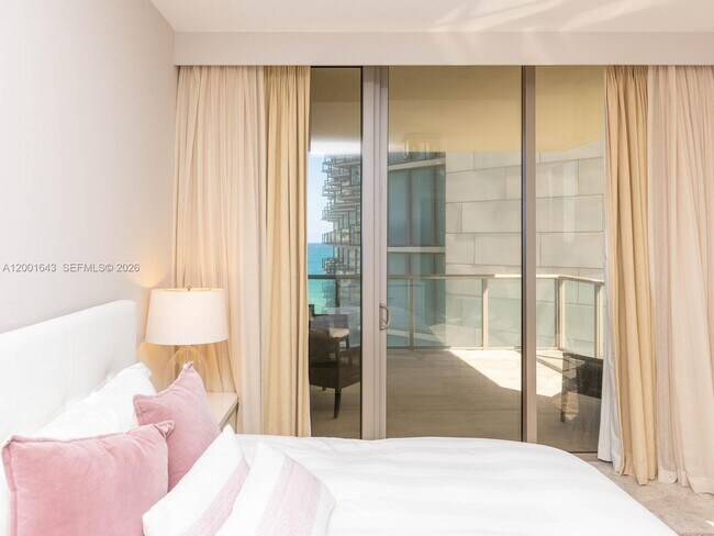 Building Photo - 9705 Collins Ave