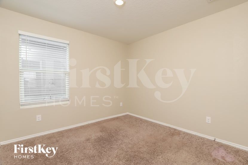 Building Photo - 5196 Fowler Crst