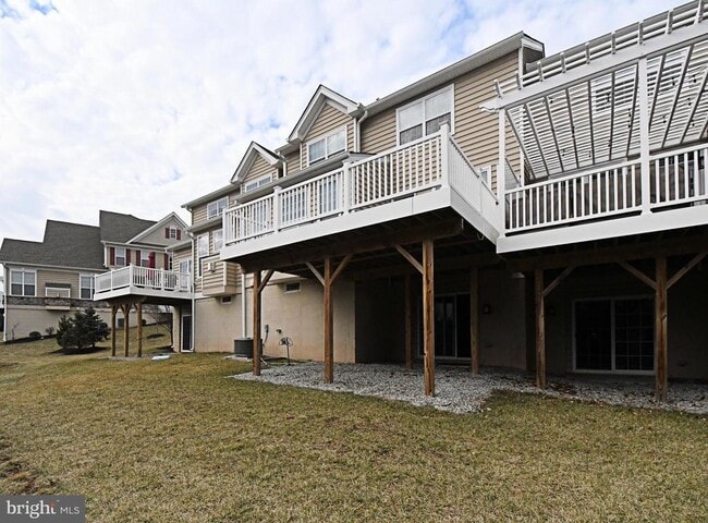 Building Photo - 136 Iron Hill Way