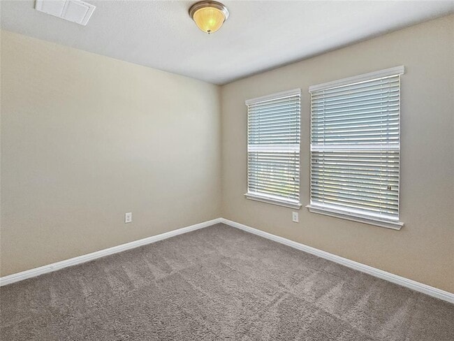 Building Photo - 205 Cane River Rd