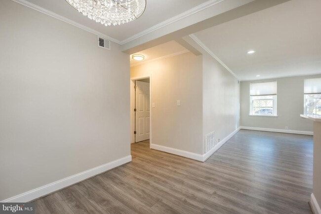 Building Photo - 3888 Porter St NW