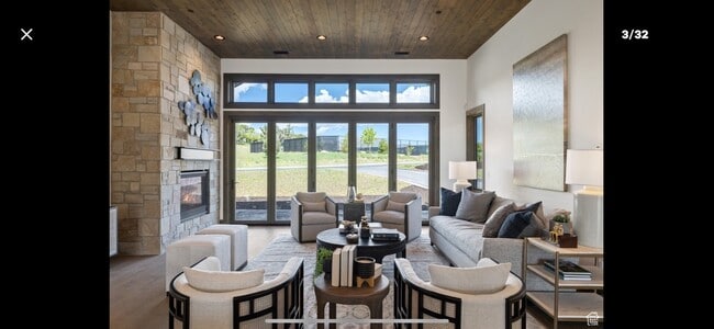 Building Photo - 364 Red Ledges Village Way