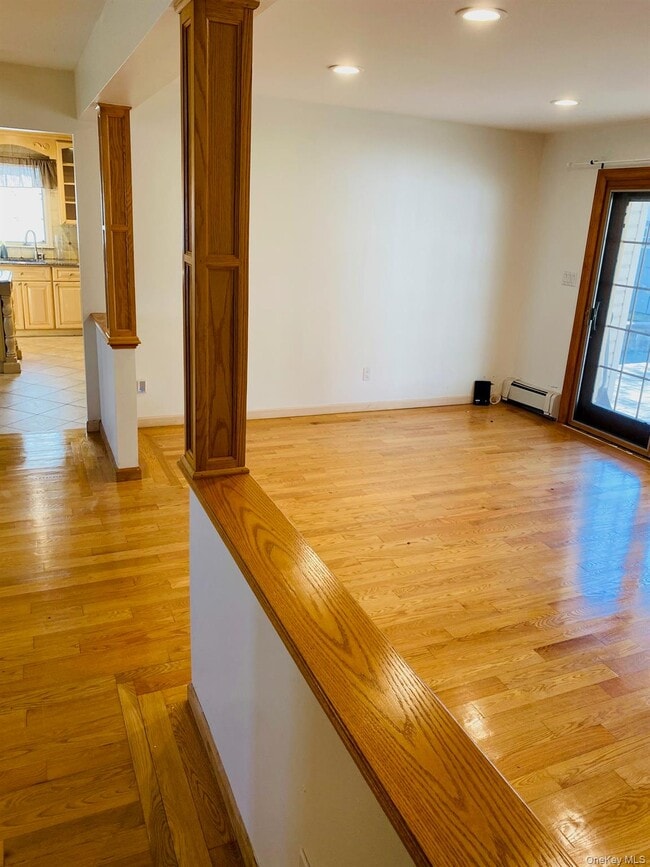 Building Photo - 24 Cable Ln