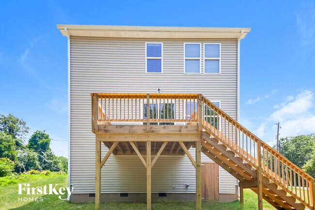 Building Photo - 1754 Jenkins Rd
