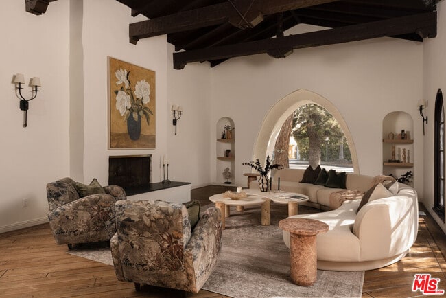 Building Photo - 1641 N Ogden Dr