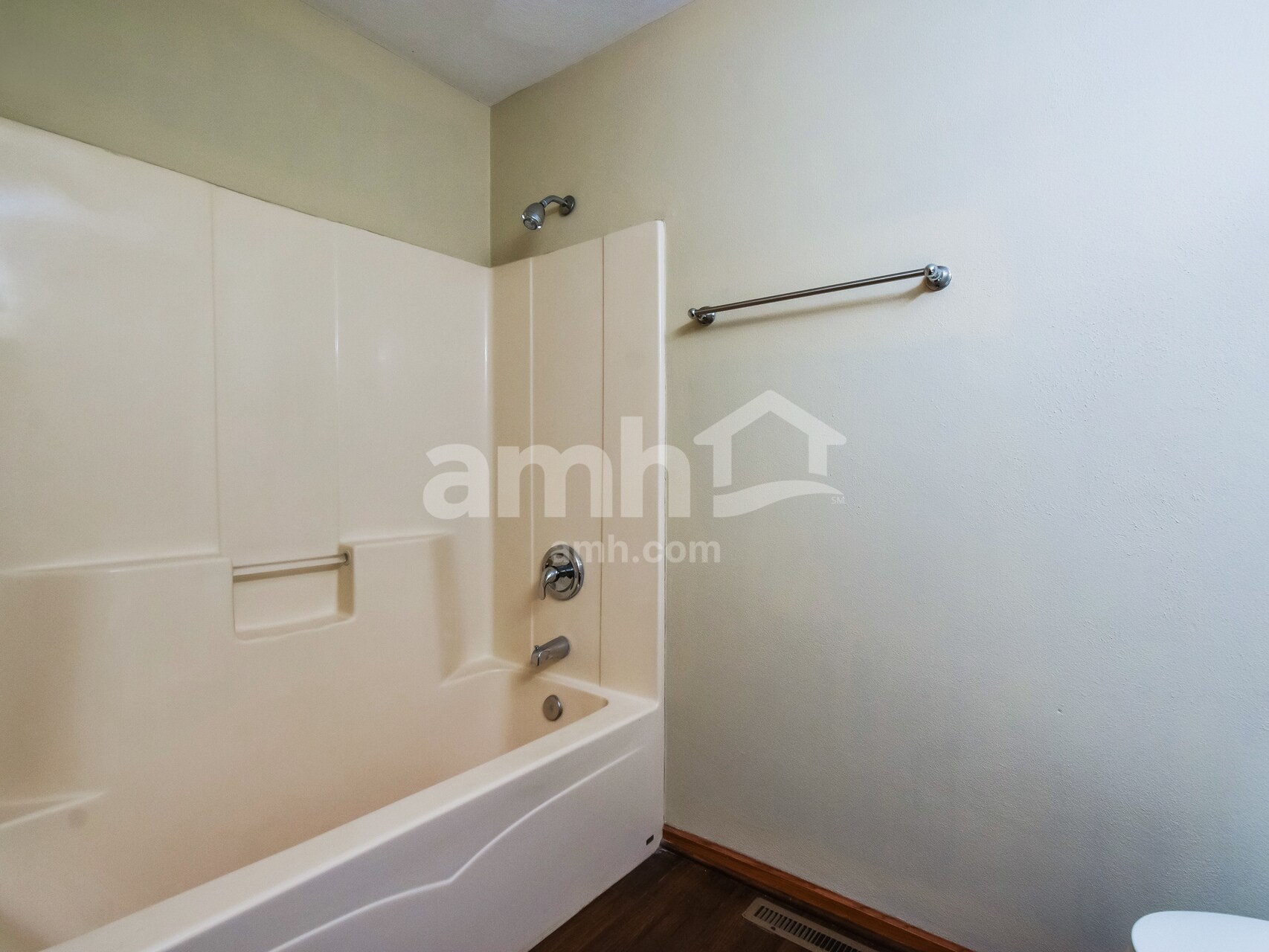 Building Photo - 10996 Meadowsweet Ln