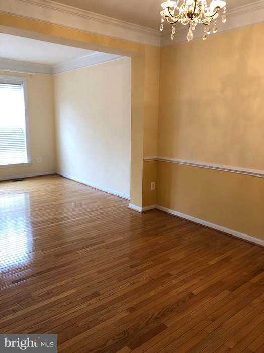 Building Photo - 8077 Sebon Dr