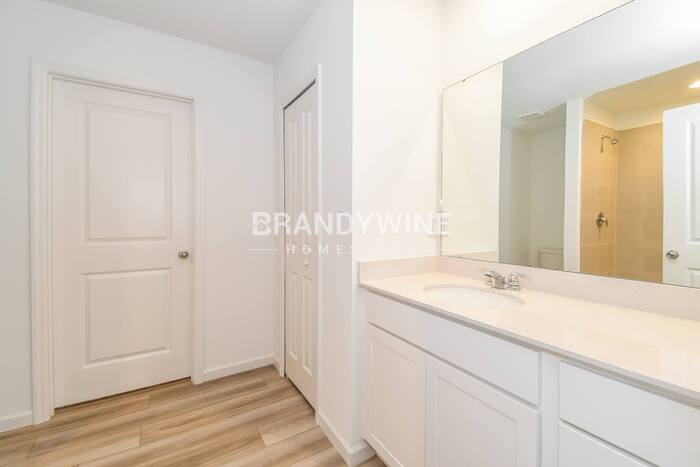 Building Photo - 2893 Grand Finale St