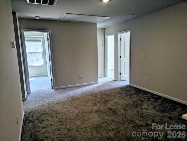 Building Photo - 107 Tallulah Ct