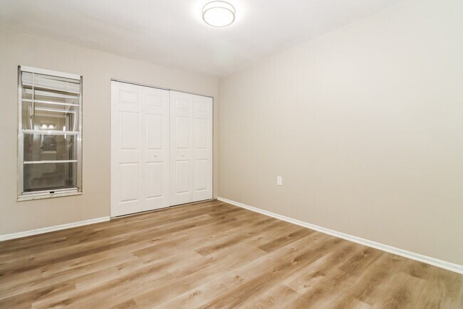 Building Photo - 7521 Como Dr