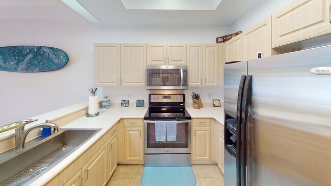 Building Photo - 92-1493 Aliinui Dr