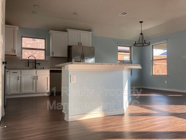 Building Photo - 107 Arborside Dr