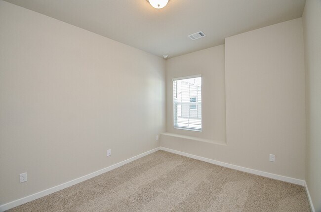 Building Photo - 3107 Boulder Rnch Dr