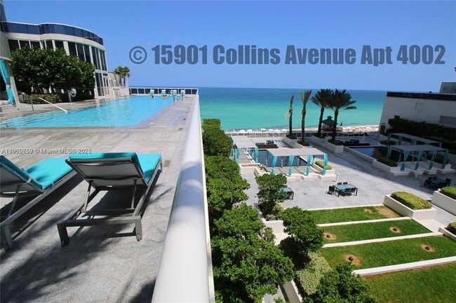 Building Photo - 15901 Collins Ave