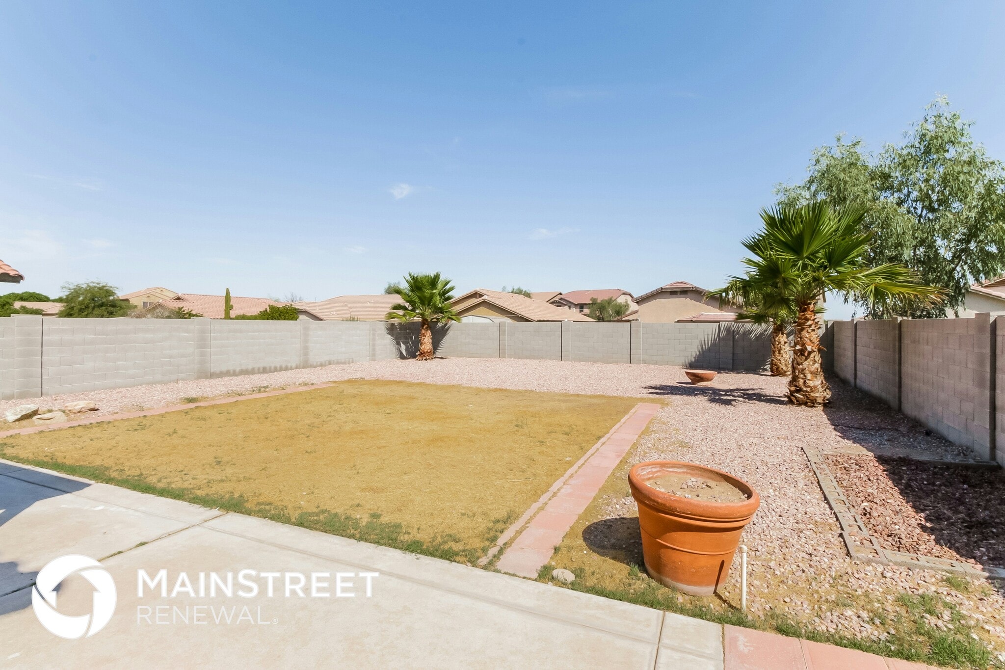 Building Photo - 3618 W Vineyard Rd