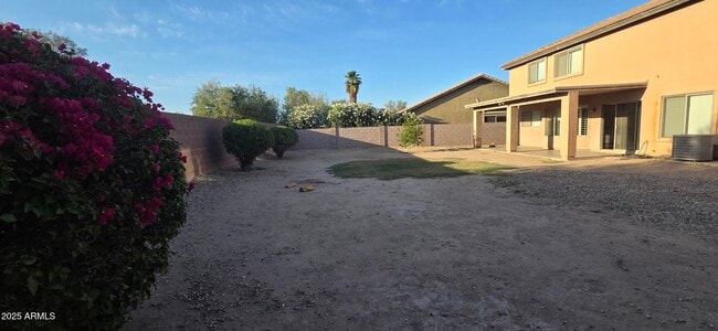 Building Photo - 1776 S 156th Ln