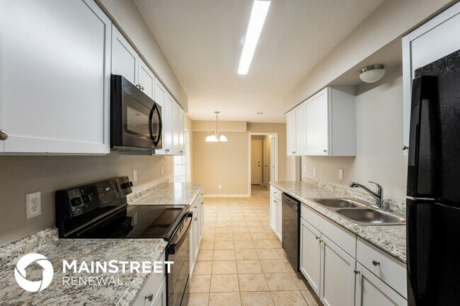 Building Photo - 217 Woodhaven Dr