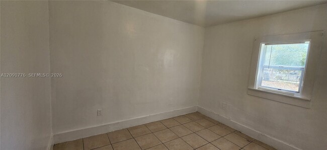 Building Photo - 944 NW 81st St.