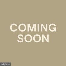 Building Photo - 905 19th St NE