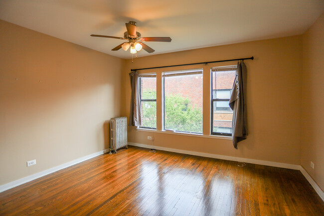Primary Photo - 4850 N Magnolia Ave