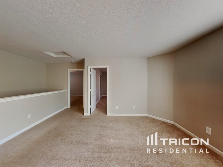 Building Photo - 3430 Catskill Ct