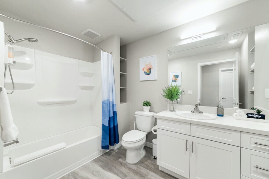 Building Photo - 375 Harbour Cove Dr