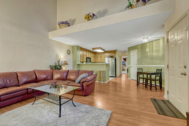 Building Photo - 12404 E Tennessee Cir