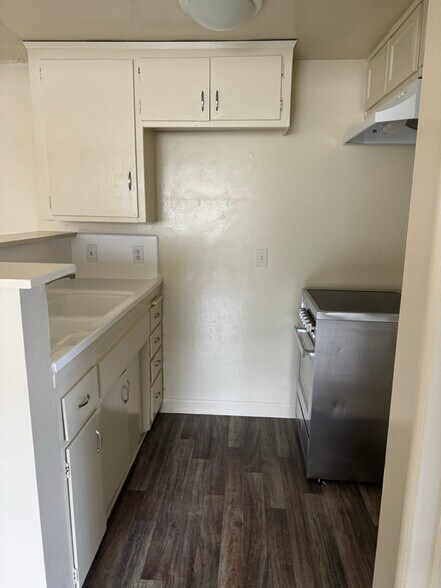 Building Photo - 6248 N San Gabriel Blvd