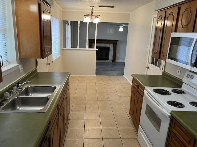Building Photo - 806 Phillips Dr