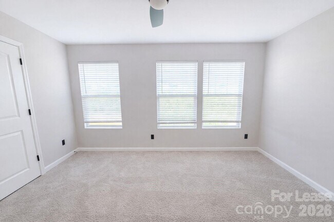 Building Photo - 12881 Clydesdale Dr