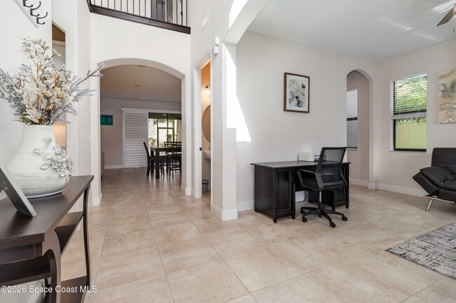 Building Photo - 8212 Paragrass Ave