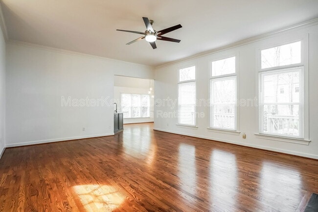 Building Photo - 105 Wagon Trail Dr