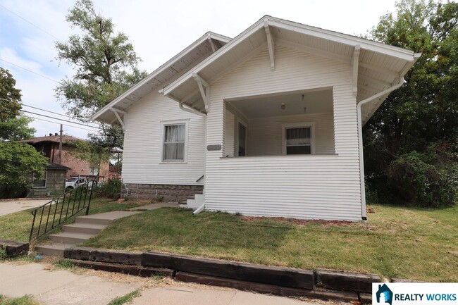 Primary Photo - Charming Two Bed One Bath Home