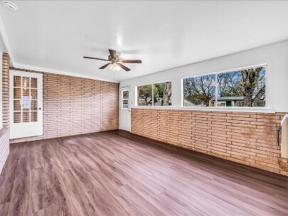 Building Photo - Floresville Property, Ask about our reduce...