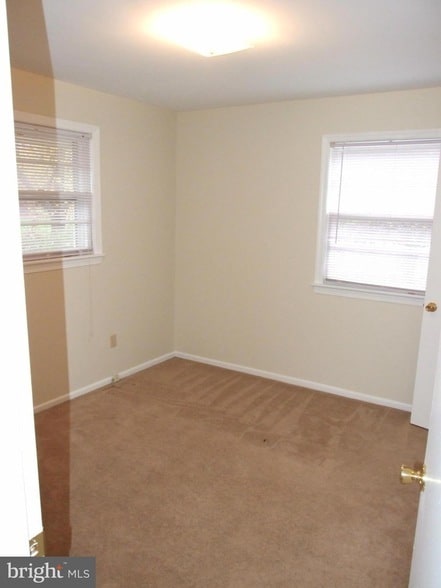 Building Photo - 8116 Carrollton Pkwy