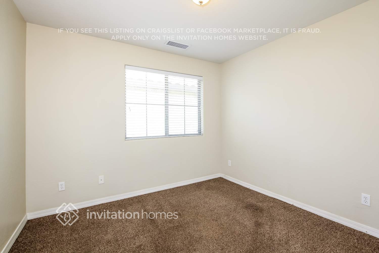 Building Photo - 2415 N 83rd Dr