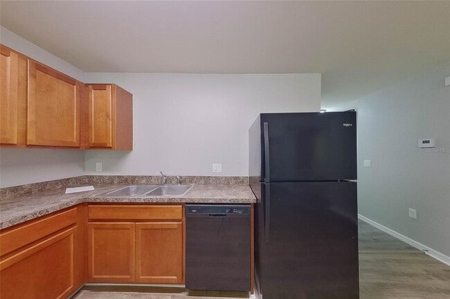 Building Photo - 2103 Roosevelt Ave