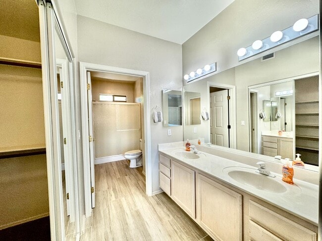 Building Photo - 655 W Vistoso Highlands Dr