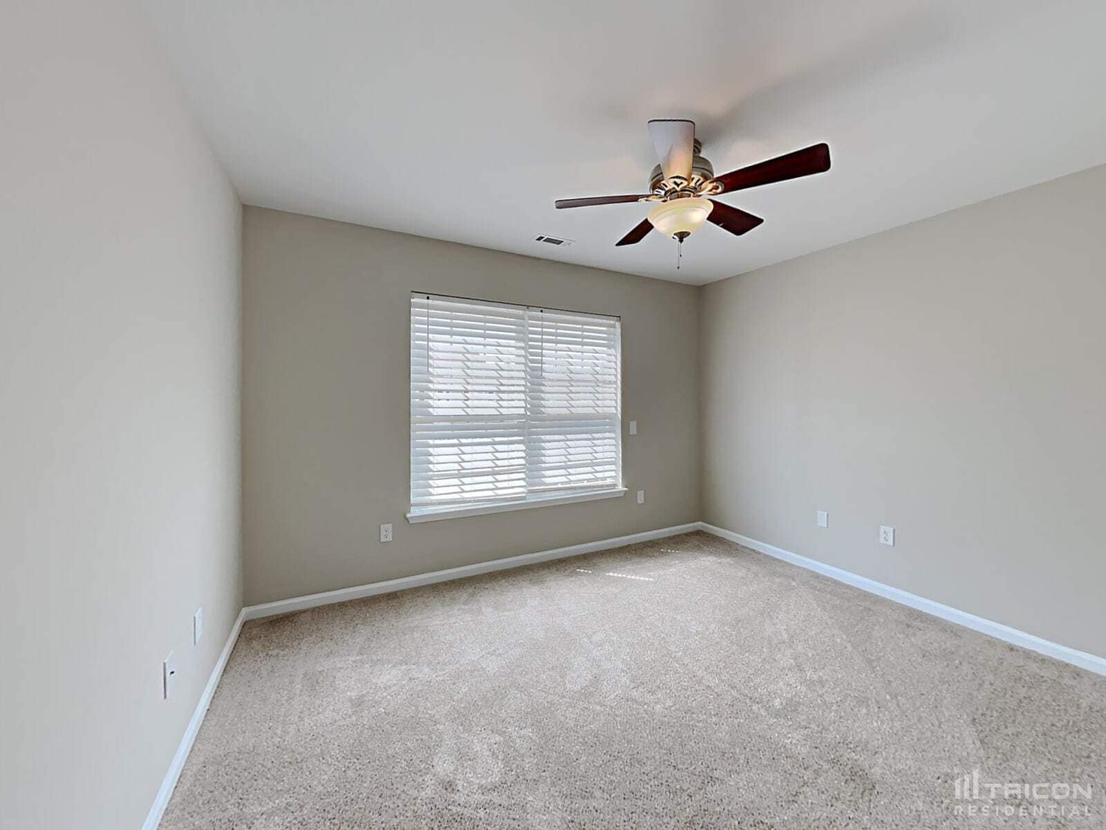Building Photo - 523 Clairidge Dr
