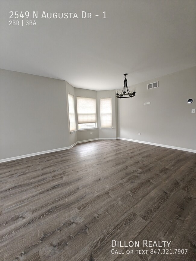 Building Photo - 2549 N Augusta Dr