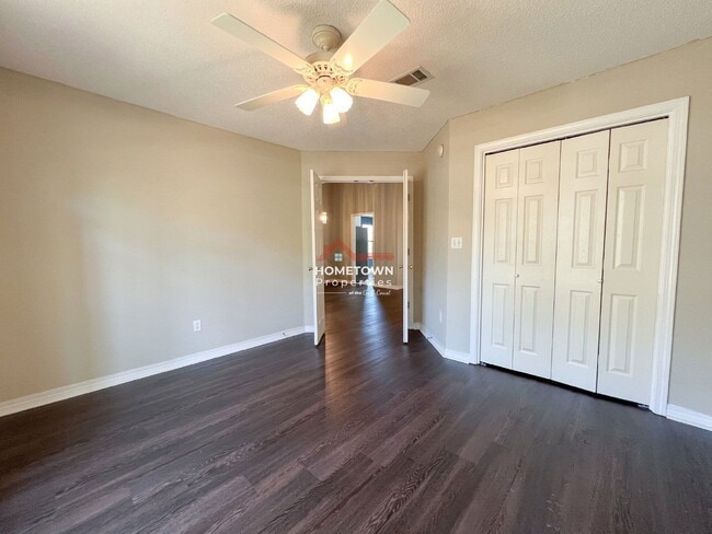 Building Photo - 9703 Quail Hollow Blvd
