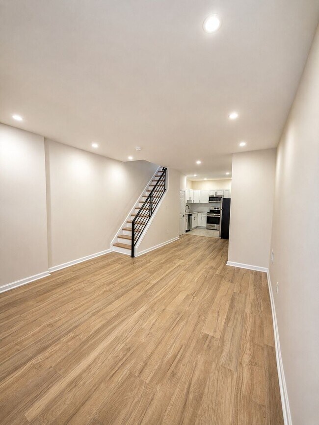 Building Photo - Renovated 3-Bedroom Home Available in Brewerytown