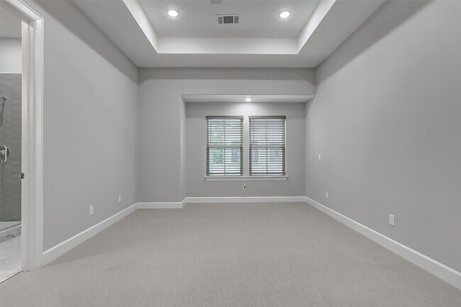 Building Photo - 5105 Pine Reach Dr