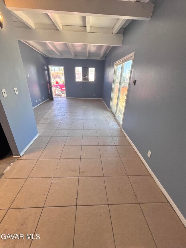 Building Photo - 38907 Rambler Ave