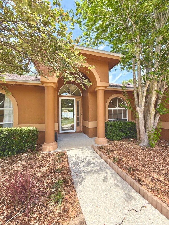 Building Photo - Winter Park 3/2 - GREAT CONDITION