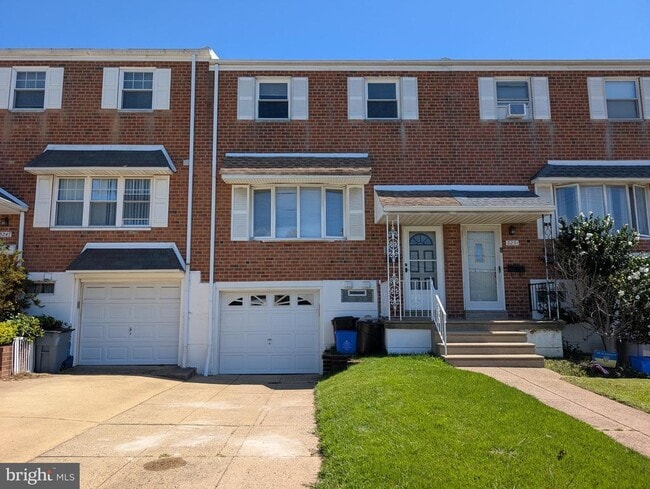 Primary Photo - 3249 Byberry Rd
